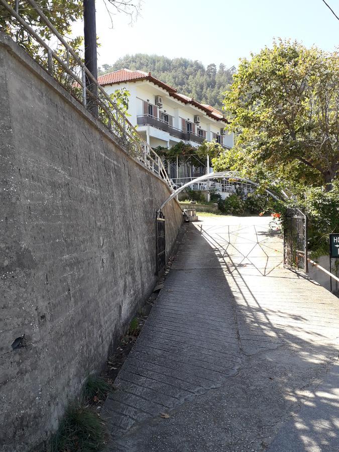Hotel Kinira Екстериор снимка